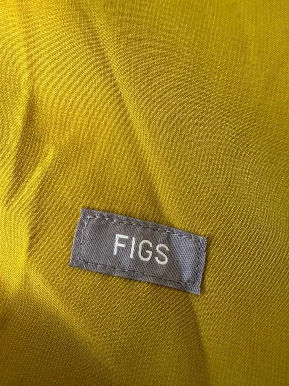 Figs zip front